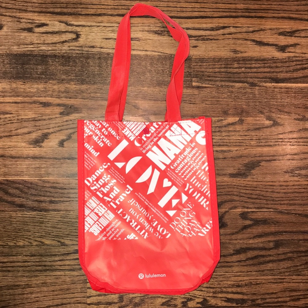 LULULEMON BAG